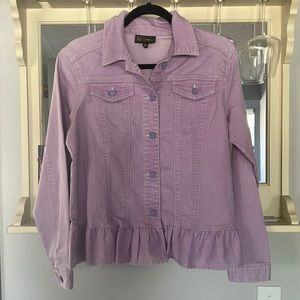 RUFFLED HEM STRETCH DENIM JACKET